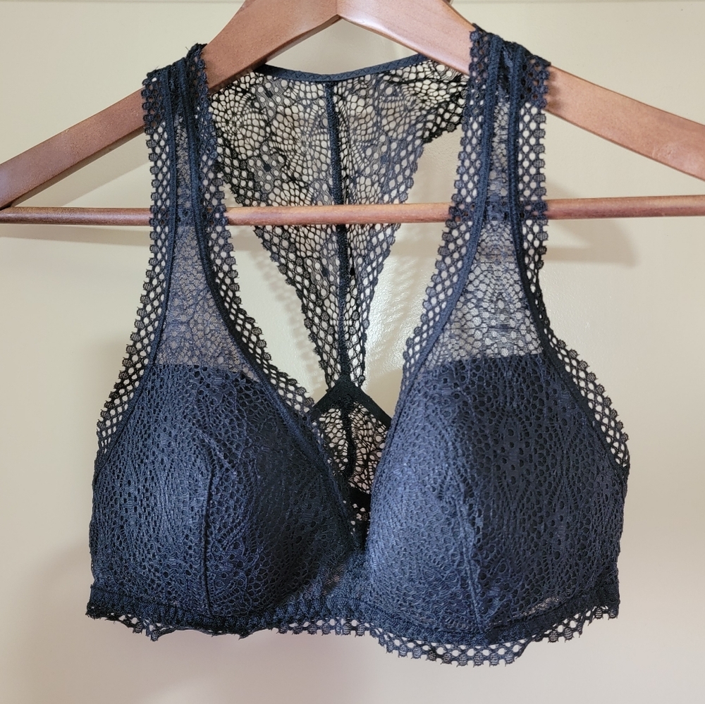 Victoria's Secret Padded Lace Halter Bralette